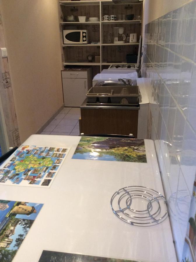 Appartement Vert, Compreignac المظهر الخارجي الصورة